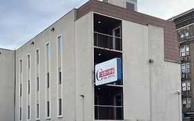 Cathedral Hill Hotel